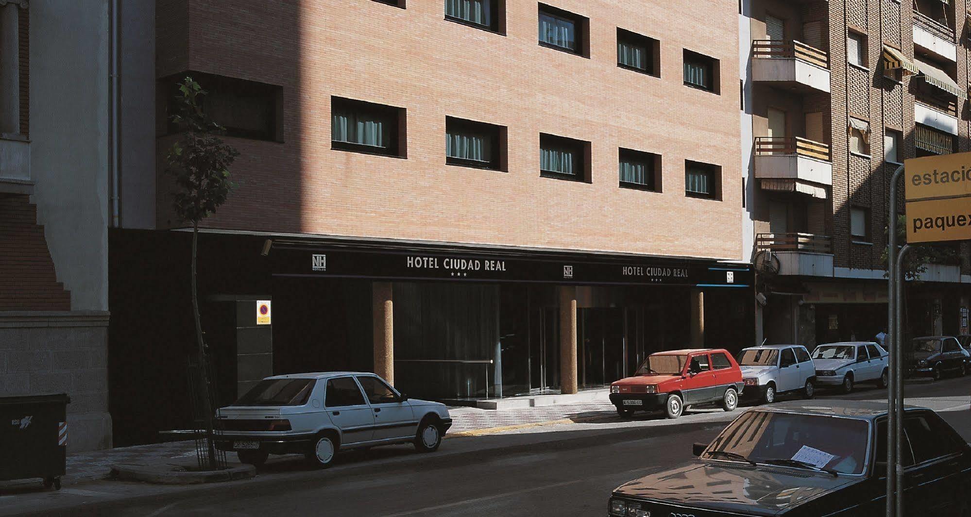 Nh Ciudad Real Hotel Bagian luar foto